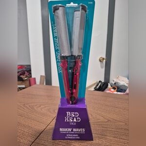 NIB Bed Head Makin' Waves Ceramic Waver